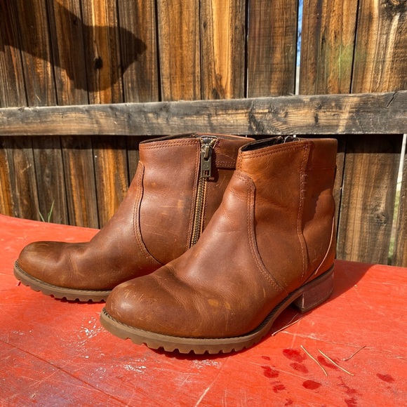 Timberland Boots - Picture 5 of 5